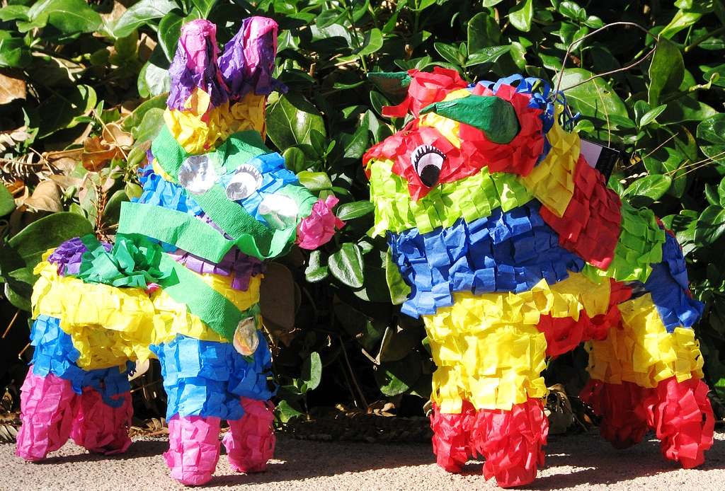 pinatas-ed6a5f-1024